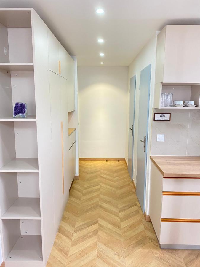 Chez Les Deux Garcons Apartment Montrouge Exterior foto